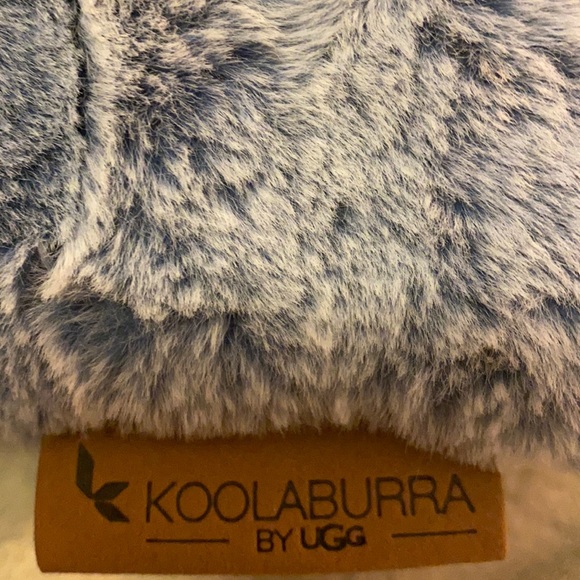 Koolaburra by UGG Izzel Body Size Decorative Pillow Throw - Picture 5 of 8